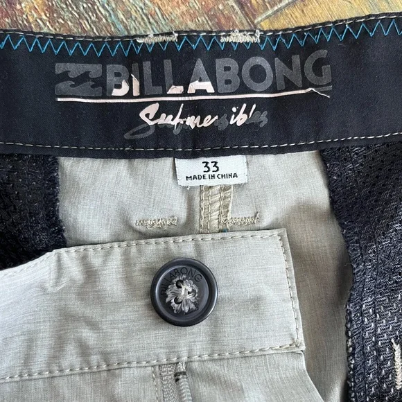 Billabong cross fire submersible land or water shorts, mens 33, tan, back zip - Picture 9 of 12